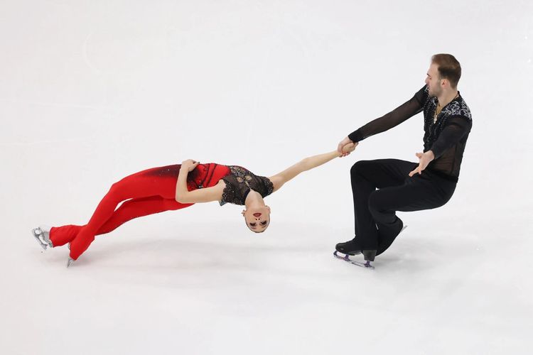 Анастасия Метелкина и Лука Берулава