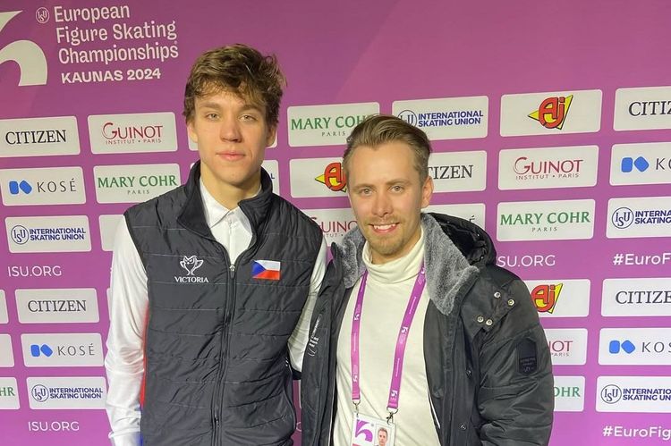 Георгий Рештенко и его тренер Михал Бржезина (слева направо)