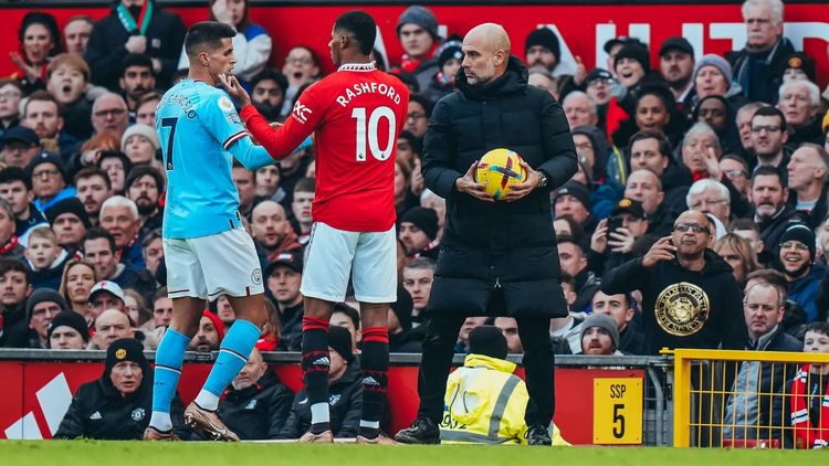 МЮ Манчестер Сити Гвардиола