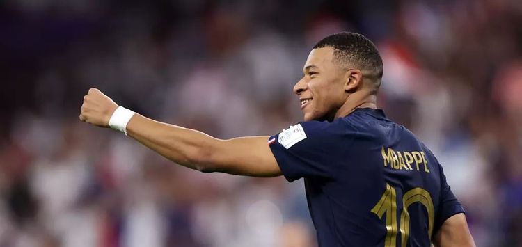 Мбаппе Франция