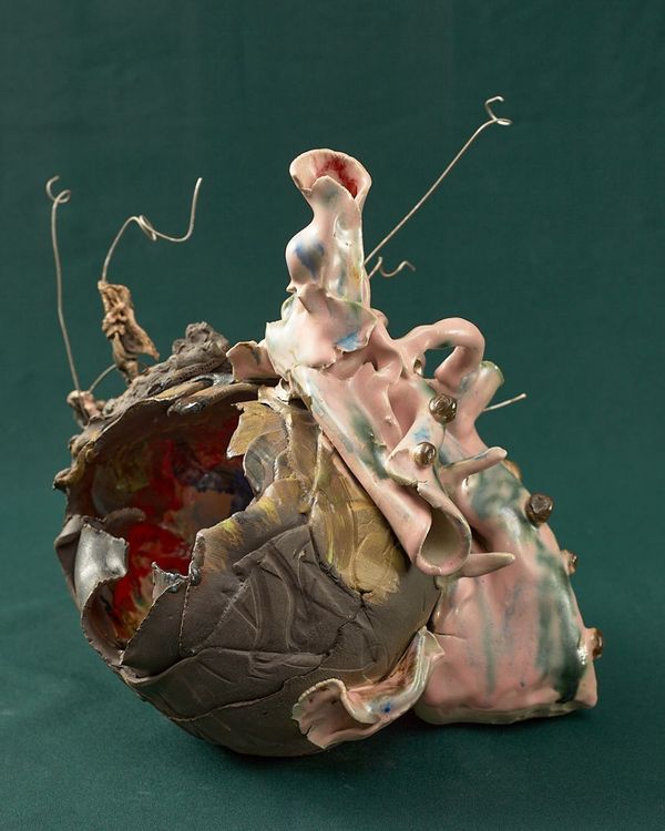 Мяч-хаос, глина, оксиды, 2024.JPG