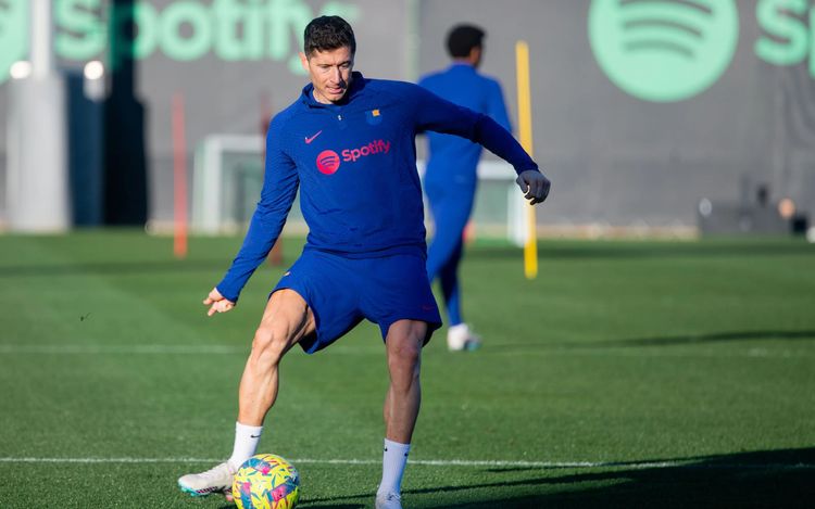 Роберт Левандовски Барселона